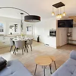 Seezeit, Bis Zu 6 Personen, 500 Meter Zum Wasser, Mit Garten Tatil Evi