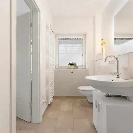 Holiday home Seezeit, Bis Zu 6 Personen, 500 Meter Zum Wasser, Mit Garten