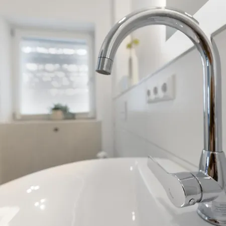 Seezeit, Bis Zu 6 Personen, 500 Meter Zum Wasser, Mit Garten Hüde