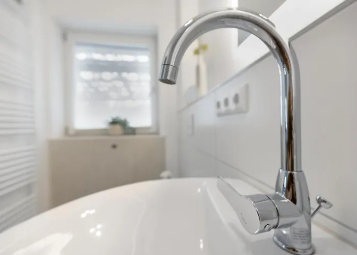 Seezeit, Bis Zu 6 Personen, 500 Meter Zum Wasser, Mit Garten Hüde